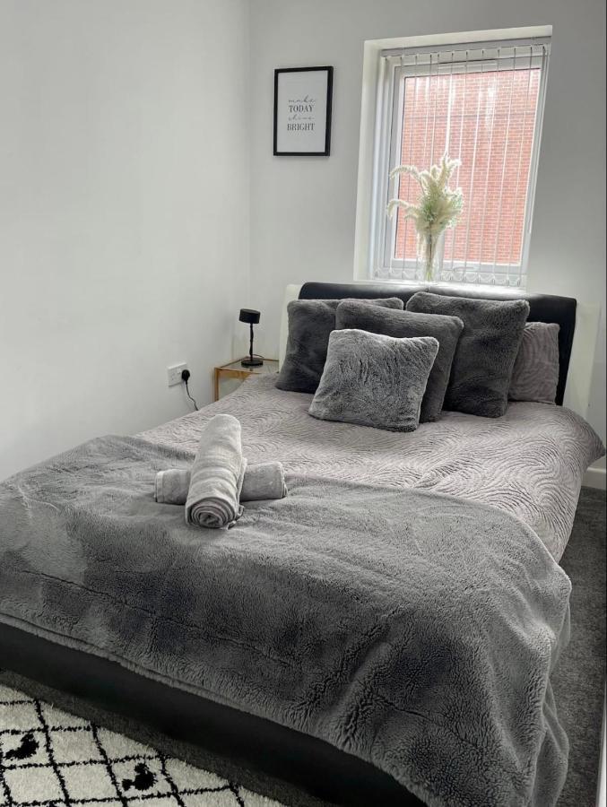 2 Bed Apartment In Bham City Centre W Parking Birmingham Luaran gambar